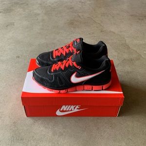 Nike Free Waffle 5.0 Lightweight Running/Training Performance Shoes 9 Women